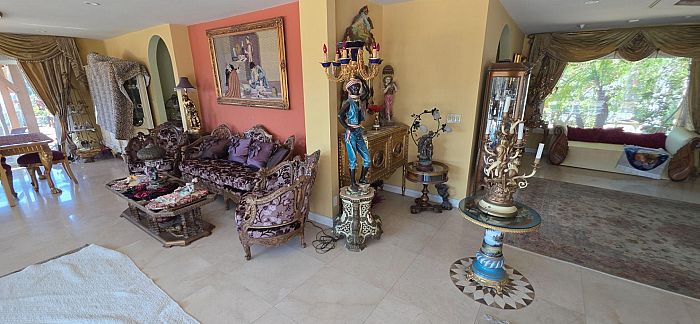 Antiques, Jewelry, Household, furniture. photo