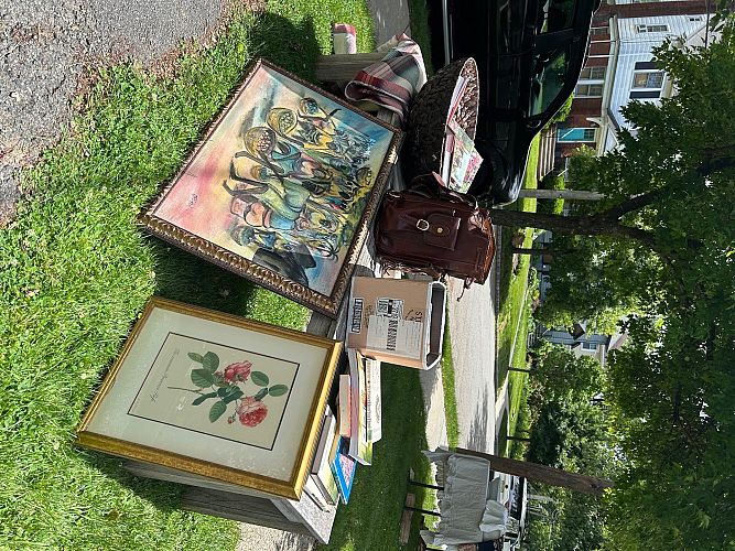 Spring Yard Sale Extravaganza photo