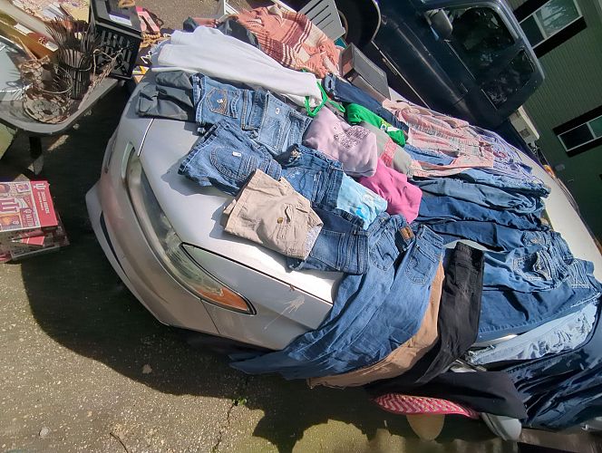 Yard sale photo