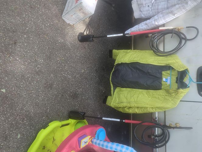 Yard sale photo