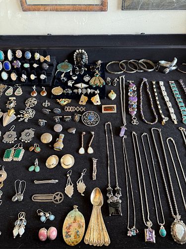 "BIG" Garage Tag Sale Lots of Collectables & Antiques Something for ALL photo