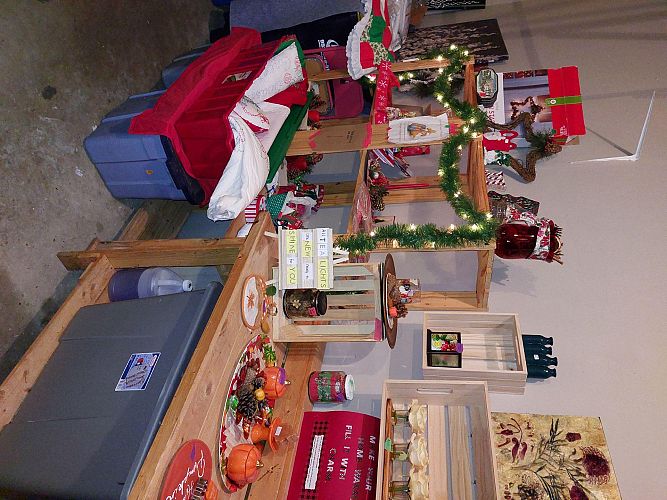 Multiple family sales on Blaine and Blaylock Way, Inver Grove Hts photo