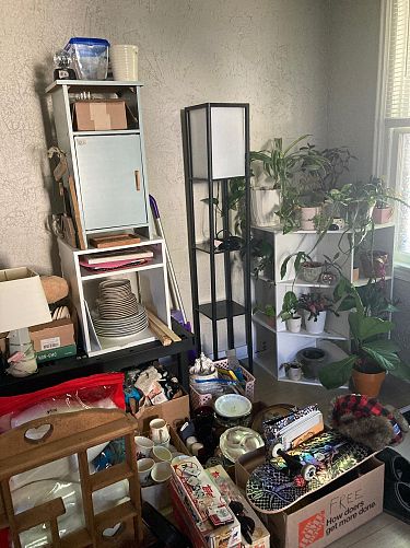 VINTAGE/COLLECTORS YARD SALE photo