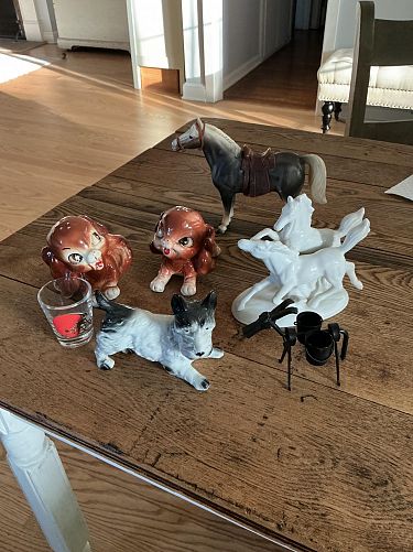 GARAGE SALE photo