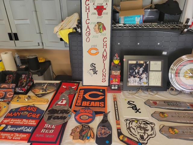 SPORTS MEMORABILLA photo