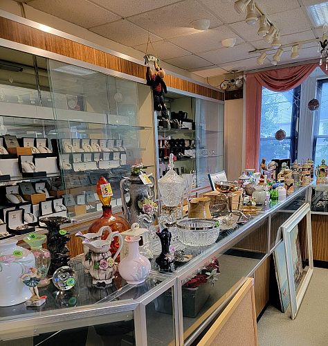 Estate Sale Saturday 6th and Sunday 7th 8:30am to 4pm photo