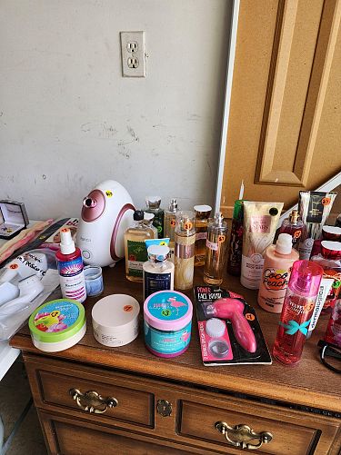 Dublin garage sale photo