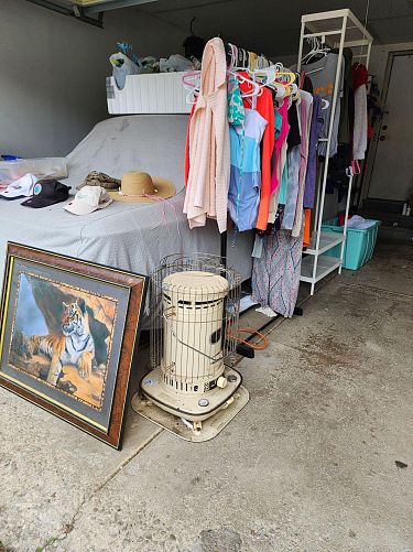 Dublin garage sale photo