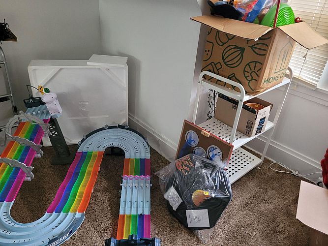 2 family garage sale Brookline Community Sale