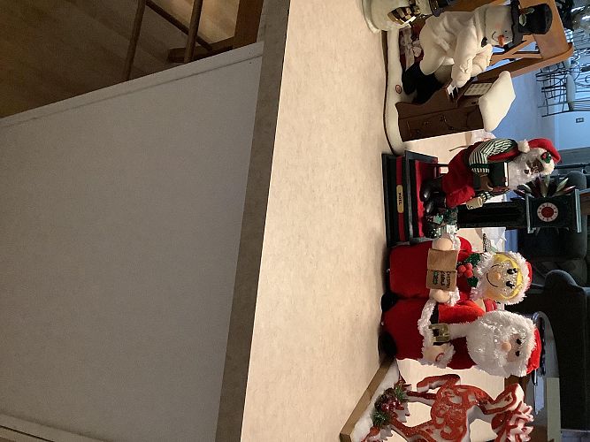 Multi Family Yard Sale. 4 Families. Country Crossing Subdivision off Hartmann Ln photo