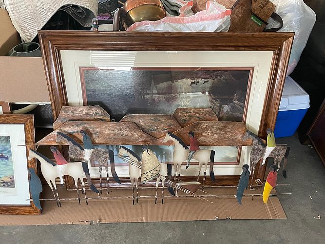 Downsizing / Furniture, Collectibles, Rugs, Lamps, House decor(Upper Yucaipa) photo