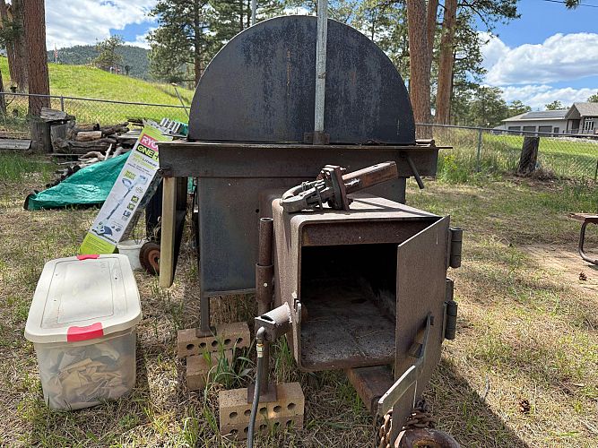 YARD SALE - INDIAN HILLS photo