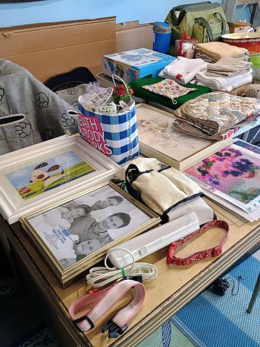 Garage sale photo