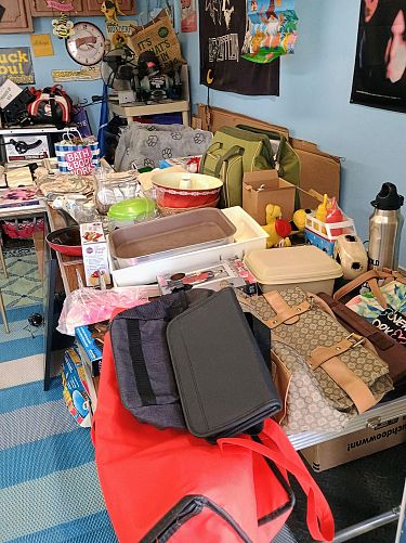 Garage sale photo