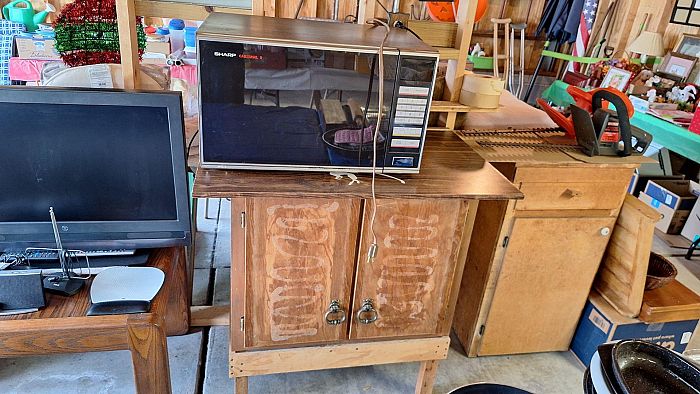 BIG Garage Sale - Brooklyn - Thu Fri Sat Sun 9-5 photo