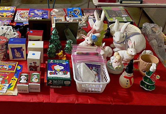 Large Multi-Family Garage sale photo