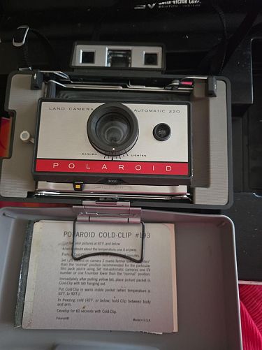 HUGE HUGE YARD SALE photo