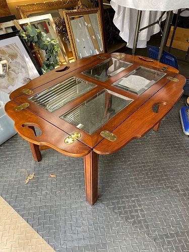 INCREDIBLE YARD SALE!! photo