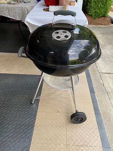 INCREDIBLE YARD SALE!! photo