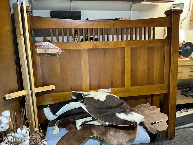 Moving sale photo