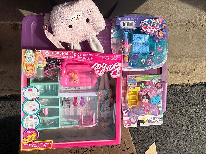 Garage sale-lots of toys photo