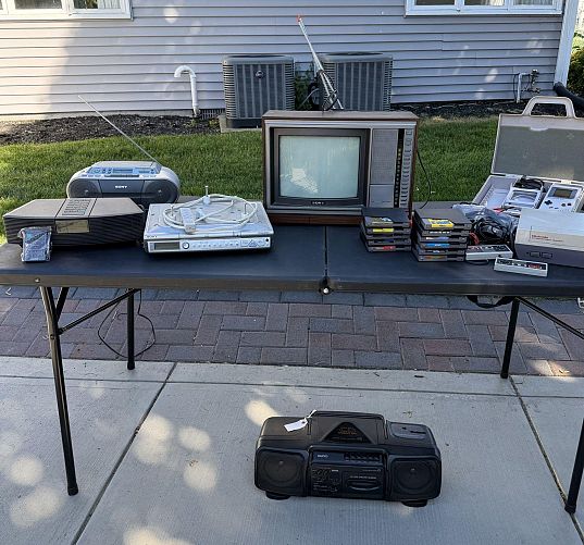 Packed Tag Sale 297 Springfield St Near Baystate Medical Center/Atwater Park photo