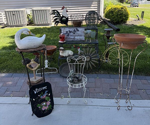 Packed Tag Sale 297 Springfield St Near Baystate Medical Center/Atwater Park photo