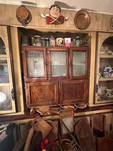 Summertime Vintage Christmas and Holiday Estate Sale photo