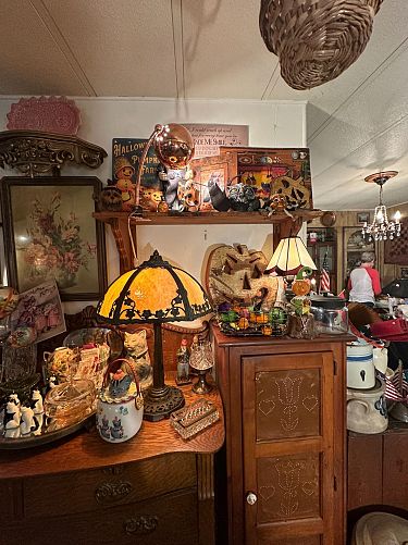 Summertime Vintage Christmas and Holiday Estate Sale photo