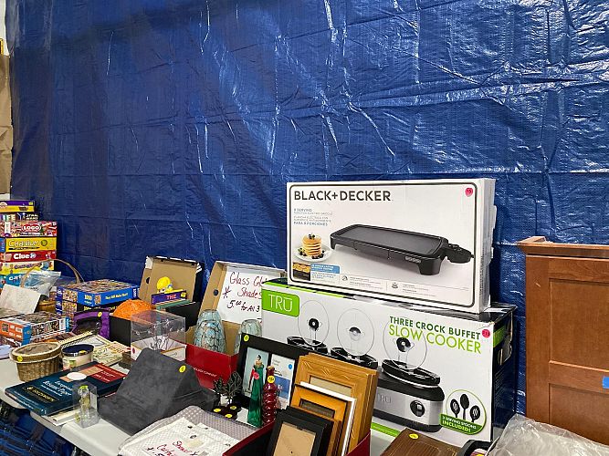 Garage sale photo