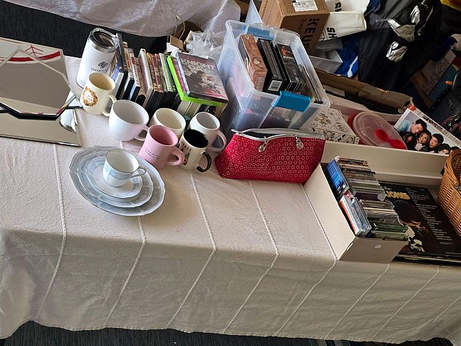 Garage sale photo