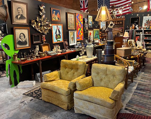 Barn Sale - Delaware- Fri+Sat photo