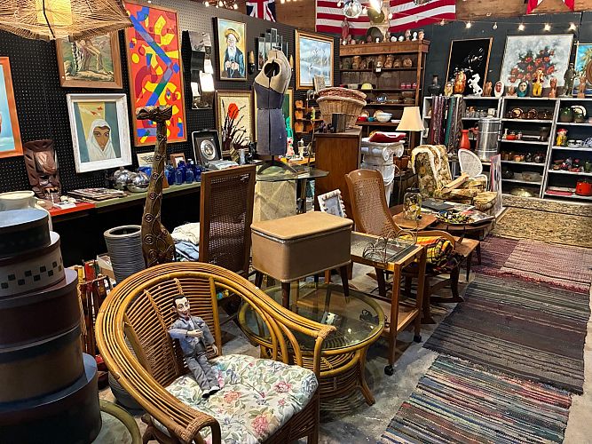 Barn Sale - Delaware- Fri+Sat photo