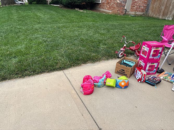 Johnson Family Garage Sale photo