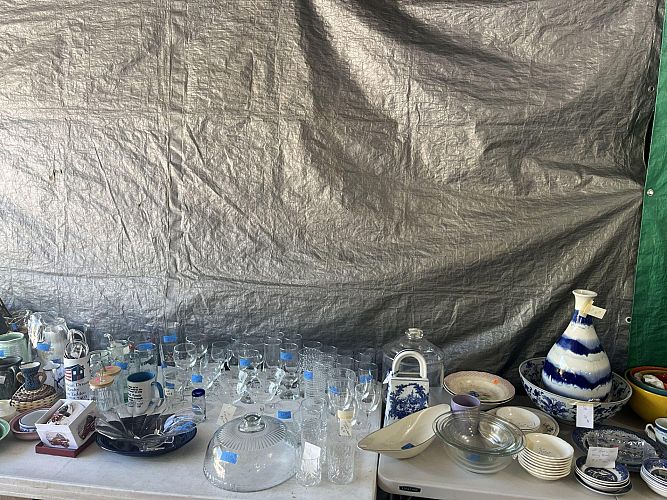 6 Family Garage Sale photo