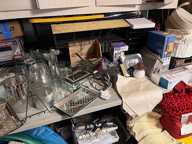 Multi family yard sale Carrollwood 6/6 photo