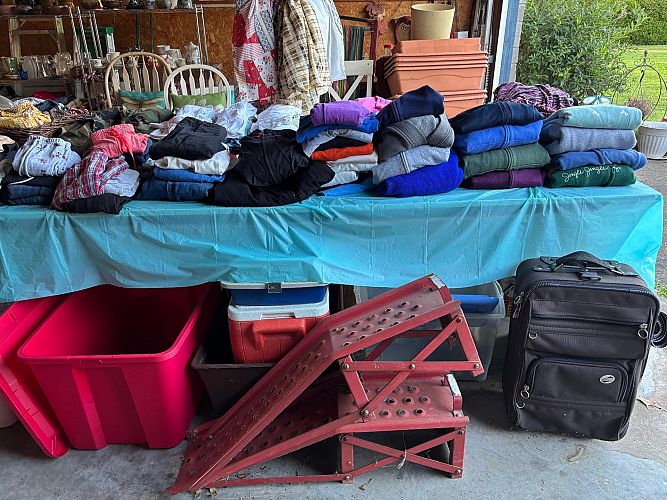 Garage sale photo