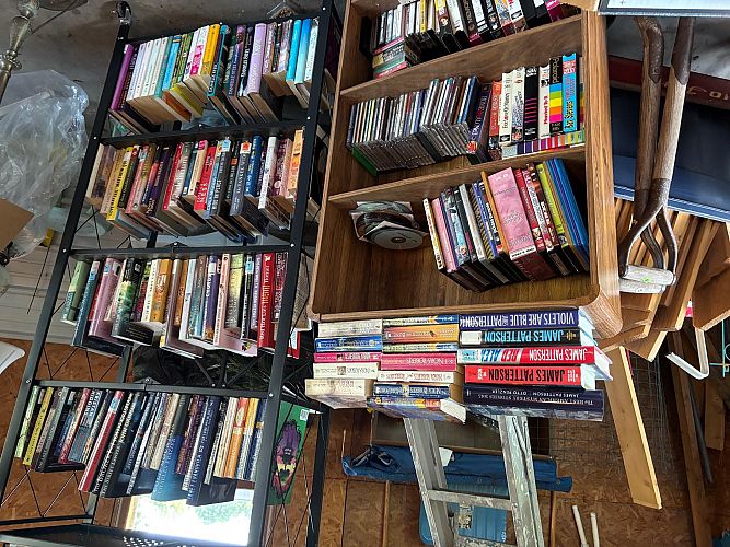 Garage sale photo
