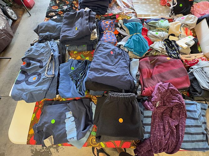 Garage sale round 2 photo