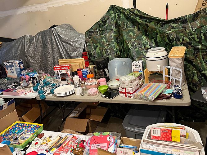 Garage sale photo