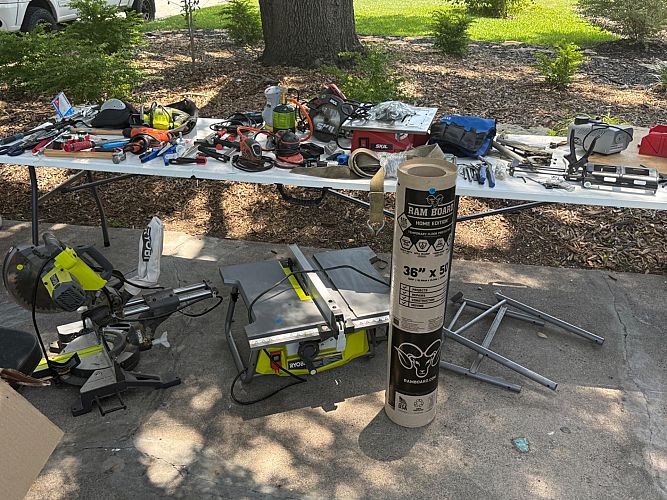 Large Yard Sale photo