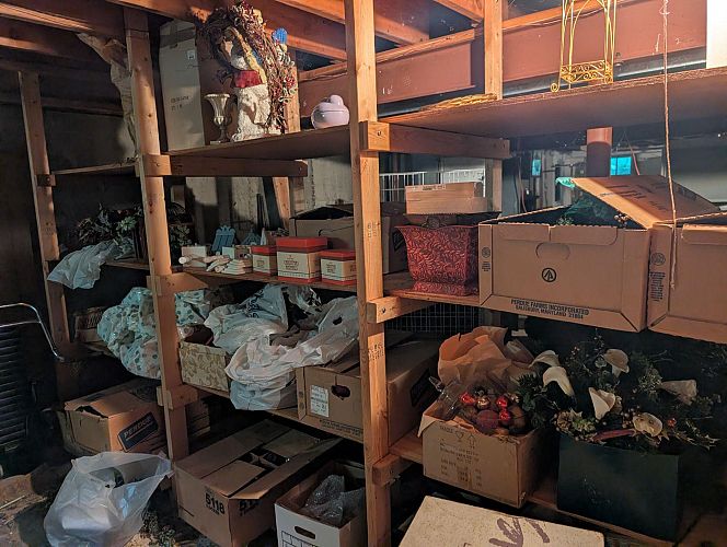 Tools, Furniture, Antiques, Glass Collectibles Christmas Fishing photo