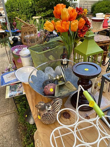 Great Prices! Lots of Stuff! Granny chic, Cottagecore, housewares & home decor photo