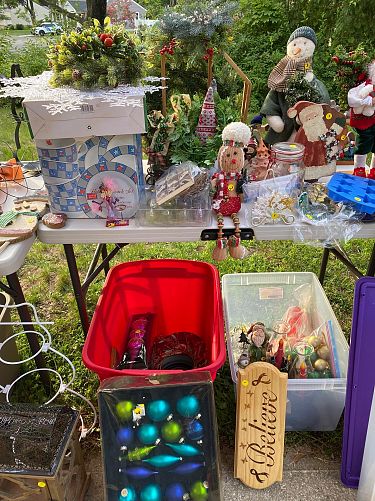 Great Prices! Lots of Stuff! Granny chic, Cottagecore, housewares & home decor photo