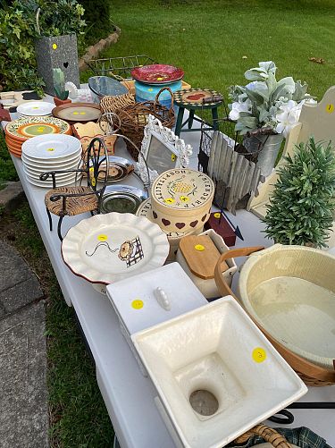 Great Prices! Lots of Stuff! Granny chic, Cottagecore, housewares & home decor photo