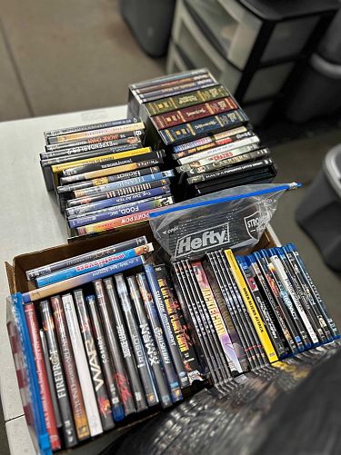 🚨 HUGE GARAGE SALE THIS WEEKEND! 🚨 photo