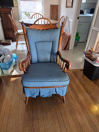 Moving sale furniture, tools,kitchen appliances, clothing, jewelry and more photo