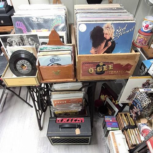 🐩 Vintage Lovers... This Weekend Is For You! photo