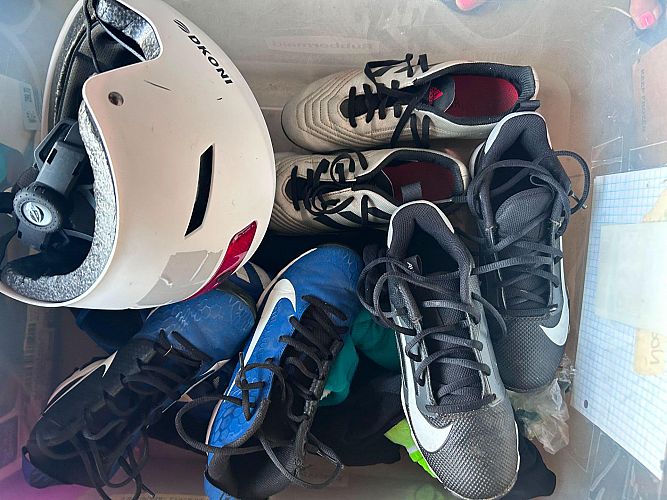 🌞 Sunday Yard Sale. Everything must go!! photo