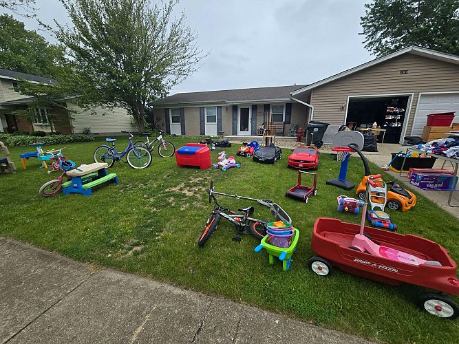 Multi Family Garage Sale photo